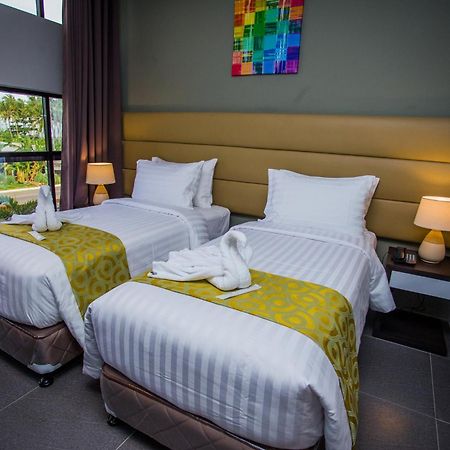 Hotel Costa Brava Tacloban Zewnętrze zdjęcie
