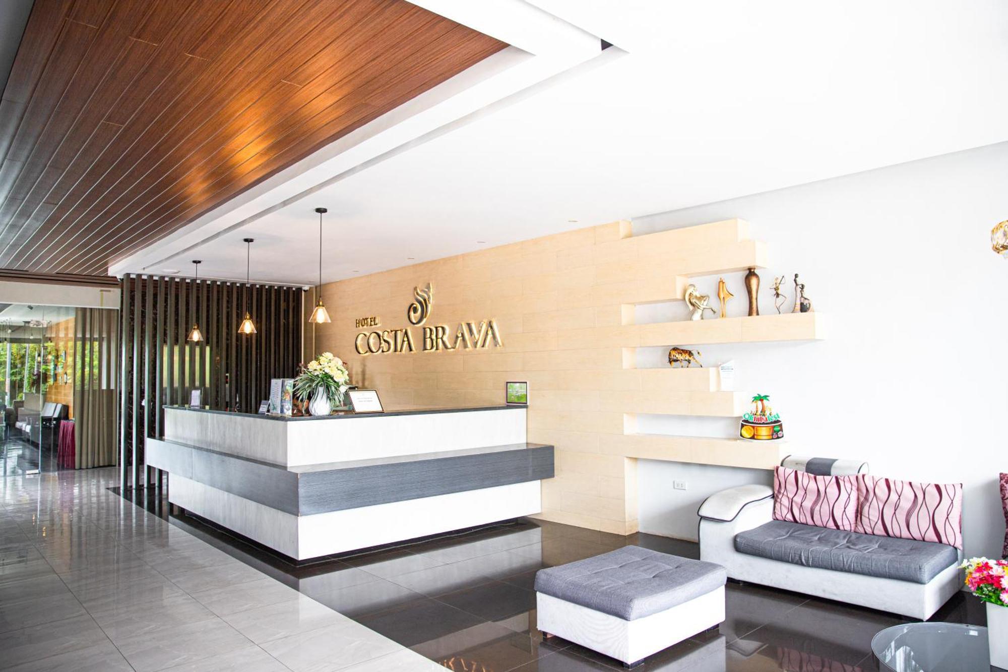 Hotel Costa Brava Tacloban Zewnętrze zdjęcie