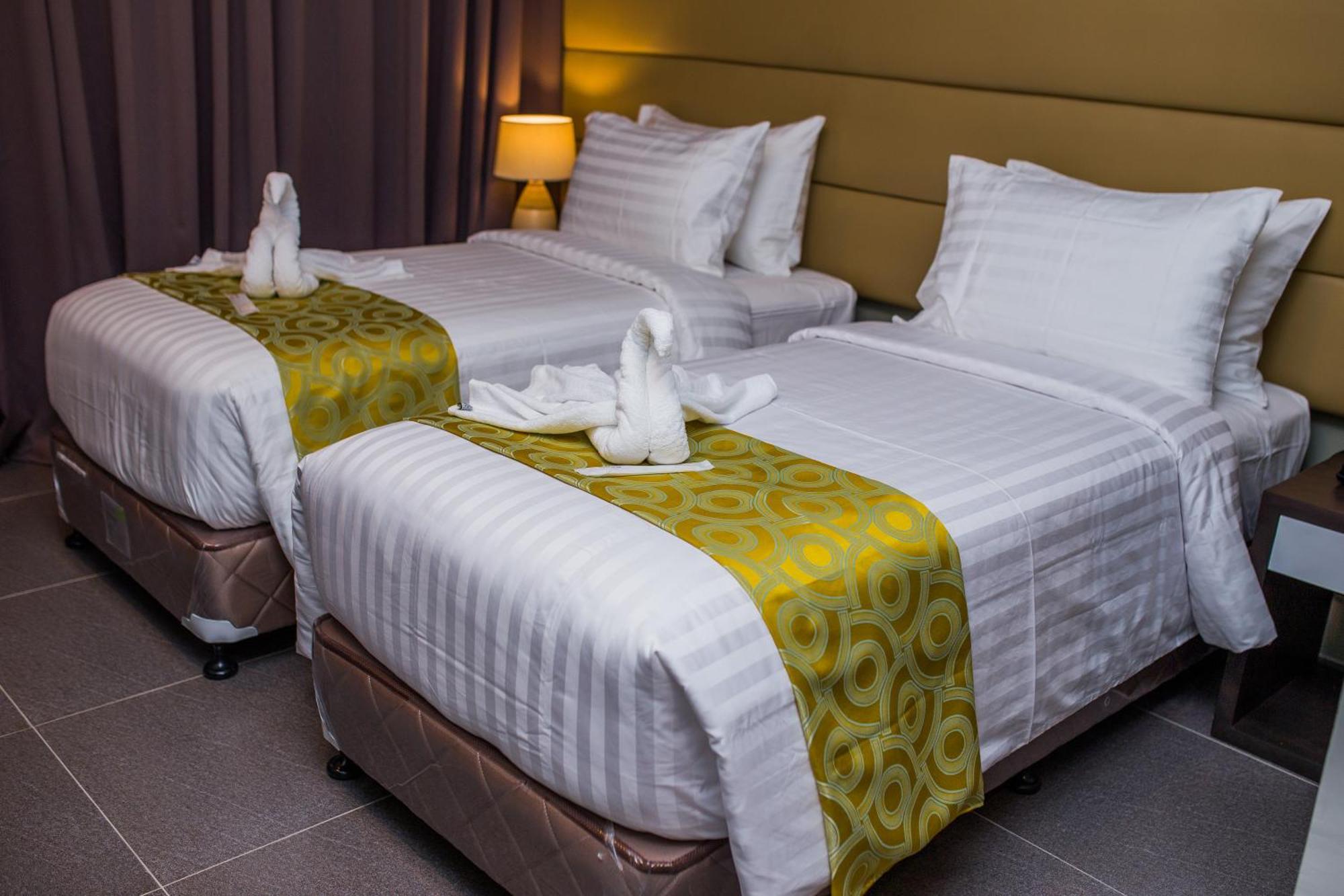 Hotel Costa Brava Tacloban Zewnętrze zdjęcie