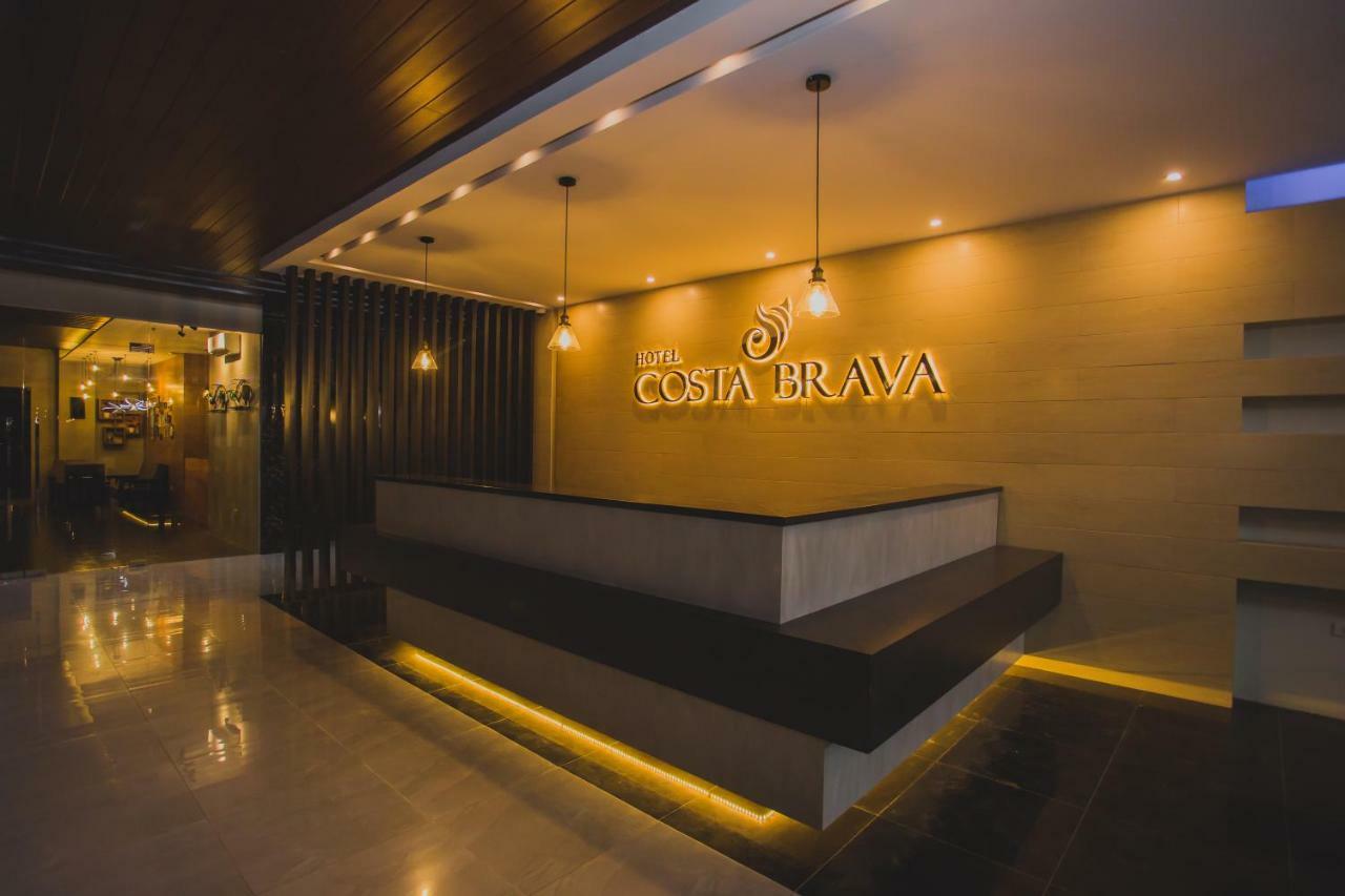 Hotel Costa Brava Tacloban Zewnętrze zdjęcie